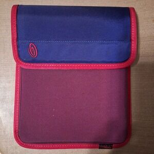 Timbuk2 Nylon Tablet Sleeve Purple Navy Blue Pink Colorblock Swirl Logo